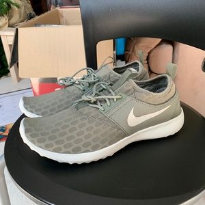 Nike Women's Running Shoes (Brand New)